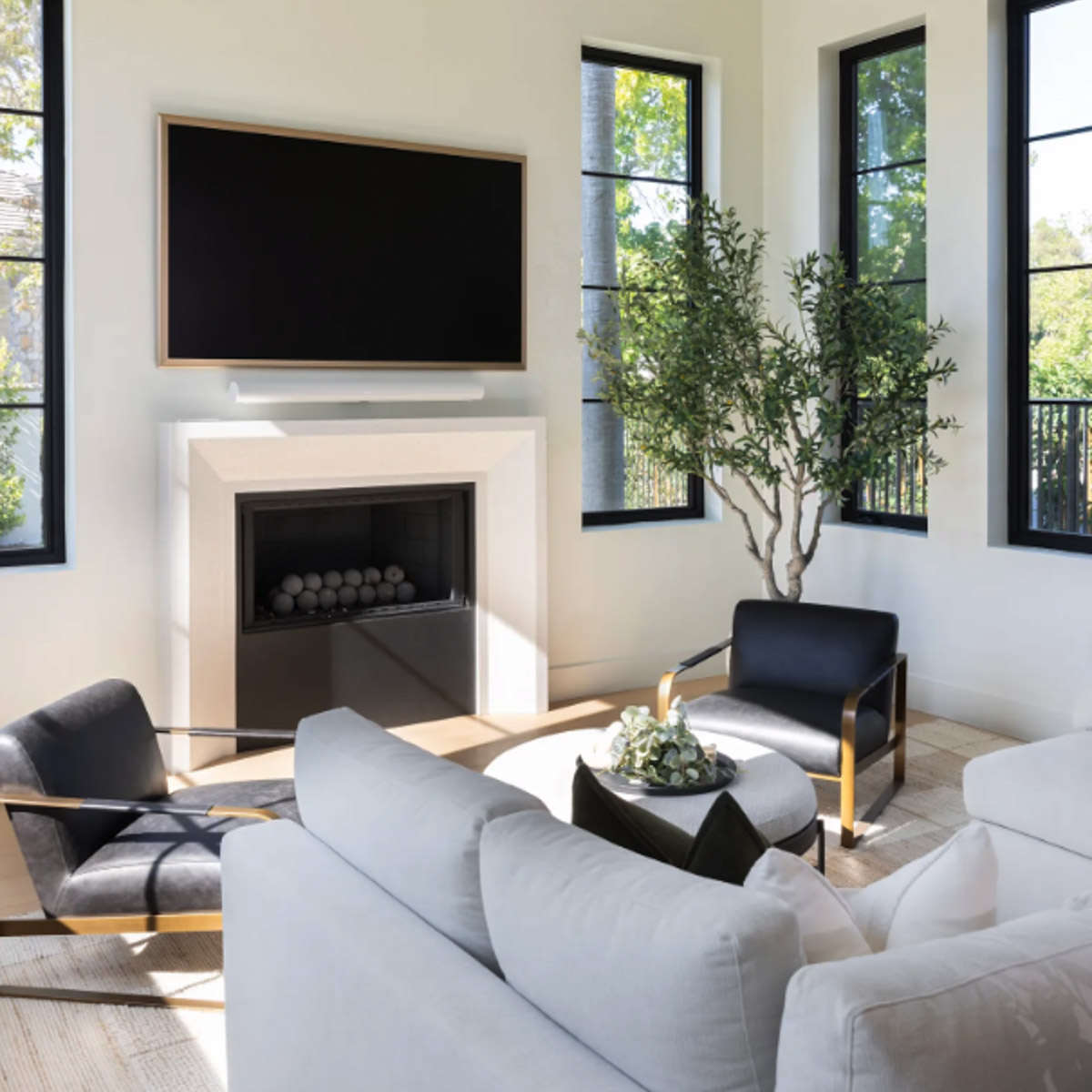 We install custom fireplace mantels in Duluth, GA